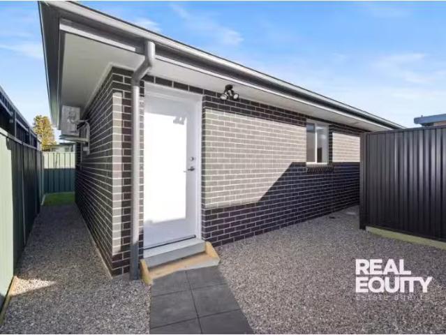 16A Ross Street, CHIPPING NORTON House for rent Listed by Inv.