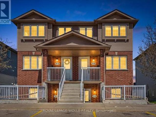 16B 50 Howe Drive, Kitchener, ON, N2E 1J4 townhouse for sale | Listing ID X13744 | Royal LePage