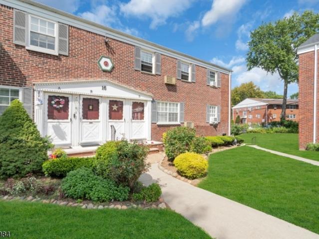 16B W Roselle Ave # B