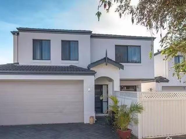 16B Thrall Street, Innaloo, WA 6018