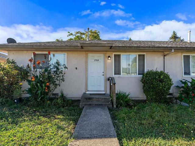 1704 Dutton Avenue
