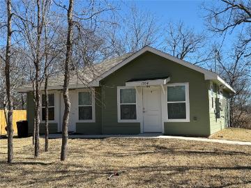 1704 E 3rd St, Unit 1 2, Lampasas, TX 76550 | MLS #3245