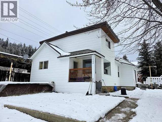 1704 Second Avenue, Rossland, BC, V0G 1Y0 house for sale | Listing ID 10370 | Royal LePage