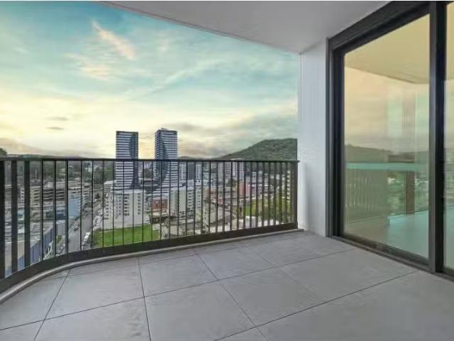 1705/36 Baker Street, Gosford Apartment for rent Listed by Ta.