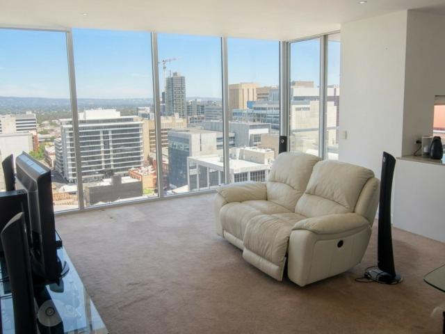 1705/47 hindmarsh square, adelaide sa for rent lj hooker