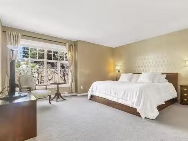 1705 Arbutus Place, Coquitlam, BC, V3E 3K2 house for sale L.
