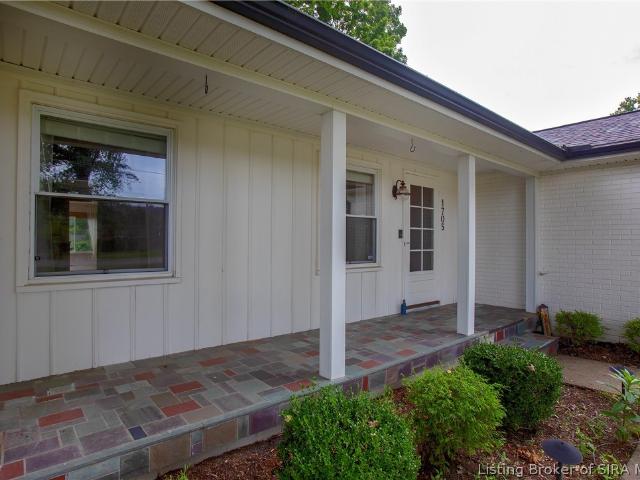 1705 Crestview Drive