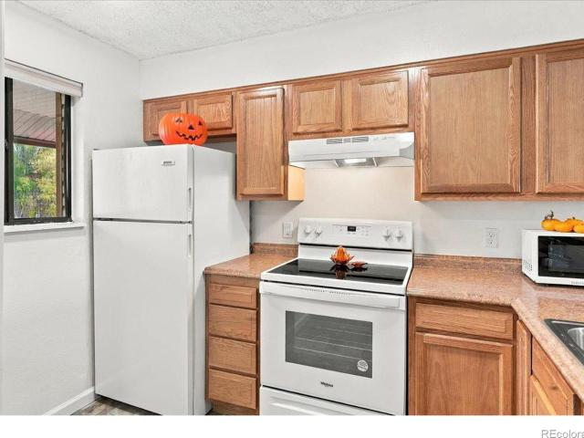 1705 Heatheridge Road # 203
