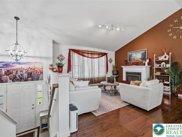 1705 2nd Street