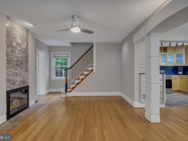 1706 N Glebe Rd, Arlington, VA 22207 | MLS #VAAR2076