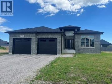 1707 Mucci, Kingsville, ON, N0P 2G0 house for sale | Listing ID 26013 | Royal LePage
