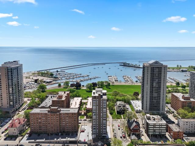 1707 N Prospect Ave, Unit 7D, 7E
