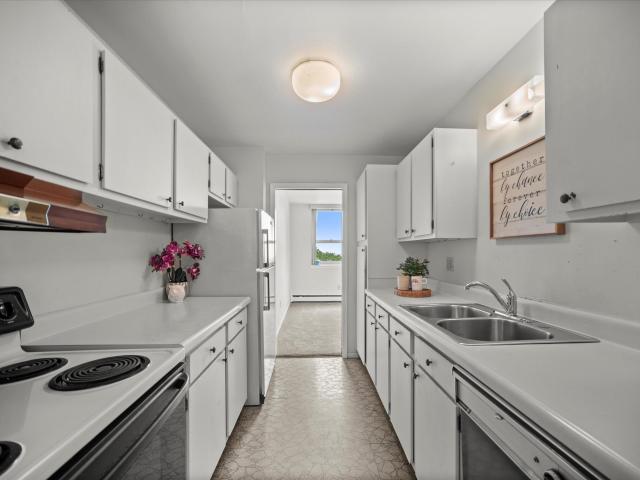 1707 N Prospect Ave, Unit 4A