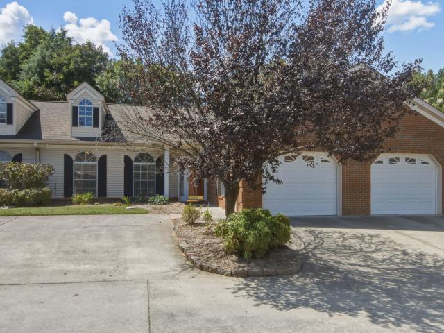 1707 Chestnut Oak Drive
