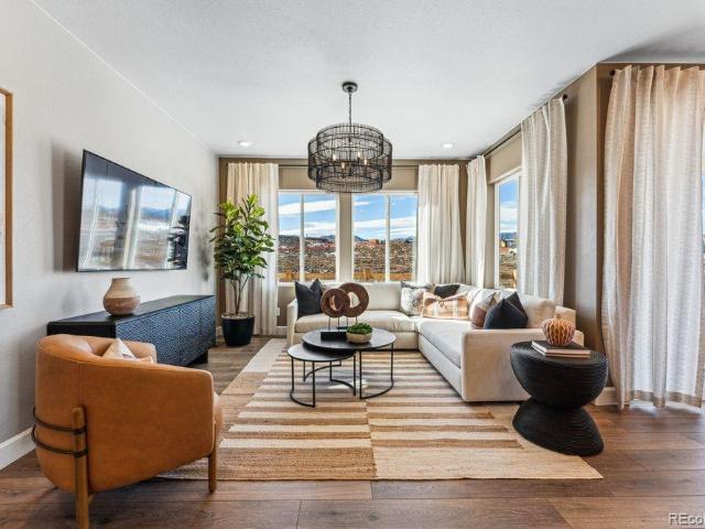 17086 W 92nd Loop