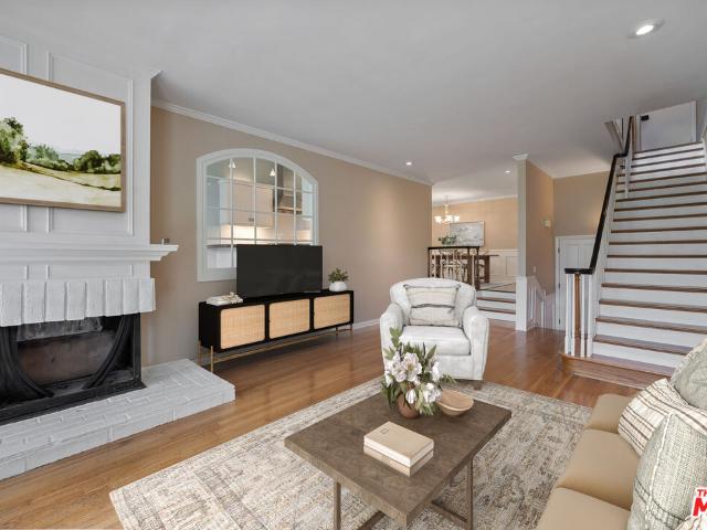 17099 Palisades Cir, Pacific Palisades, CA 90272 | MLS #26636