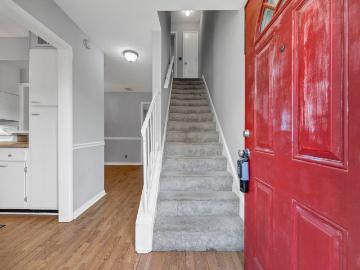 1709 grays inn Road