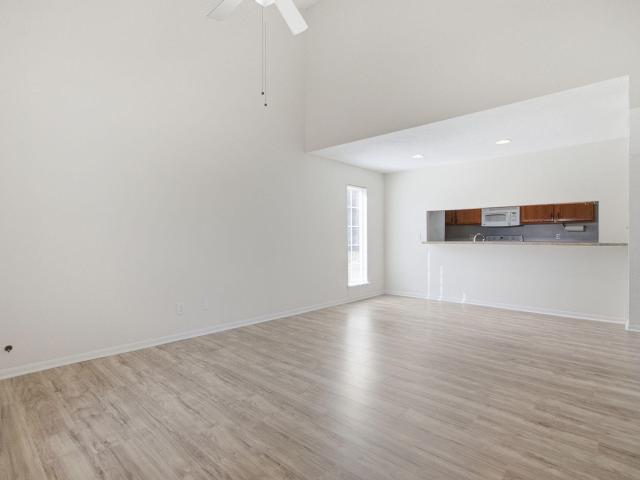 1709 steamboat ln