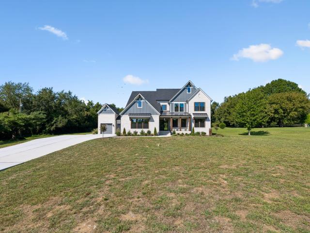 1709 Wilson Pike