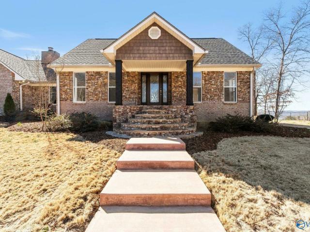 1709 Winston St, Guntersville, AL