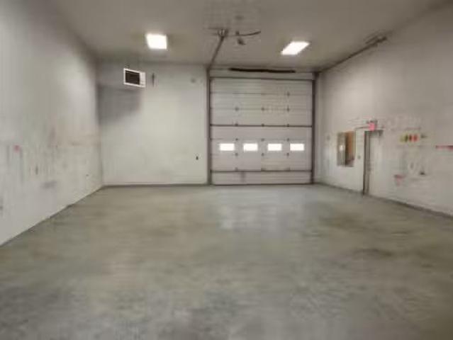 170024 Twp Rd 95Aa, Taber, AB, T1G 2C8 commercial for lease.