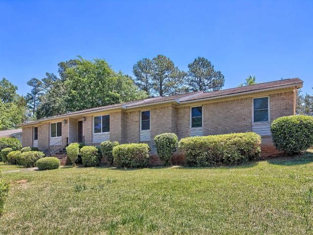 1700 N Woodstream Road
