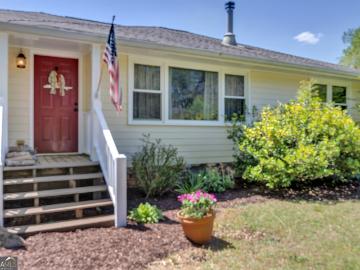 1700 Aqua Road