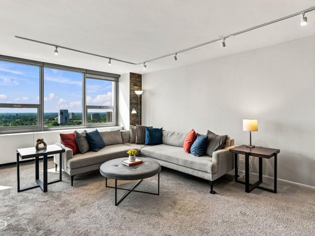 1700 E 56th Street # 2209