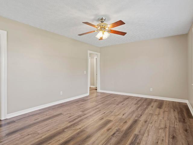 1700 E Georgia Road