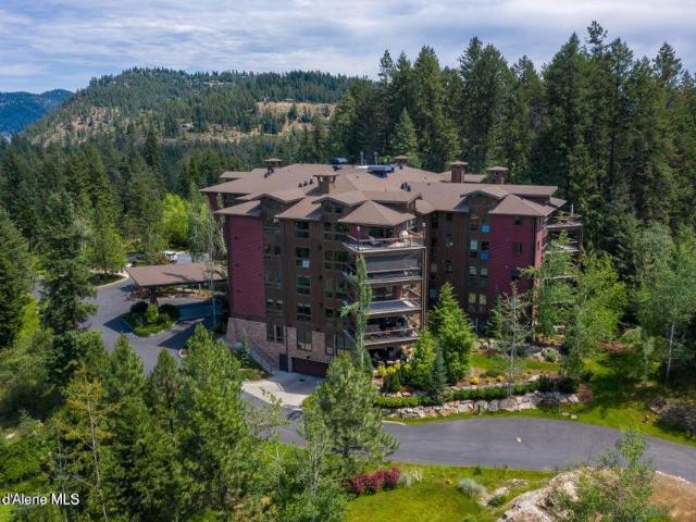 1700 E Tower Pointe Dr, Unit 305, Coeur D'Alene, ID 83814 | MLS #26 4131