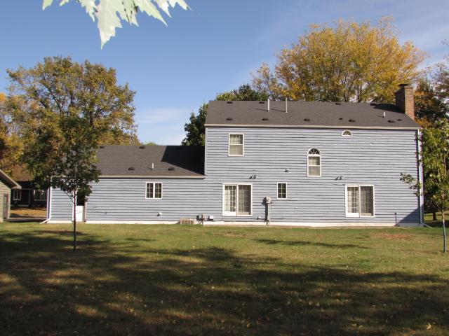 1700 Knollwood Drive