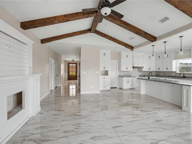 1700 Quail Trail