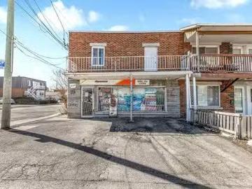 1700 Rue Marquette, Longueuil Le Vieux Longueuil, QC, J4K 4J.