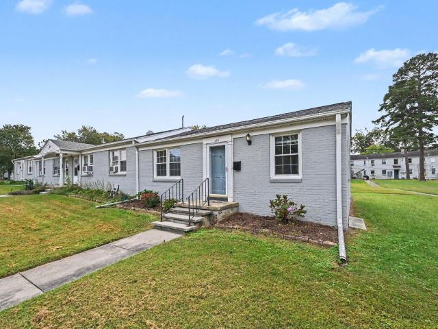 1700 Roslyn Drive 27d