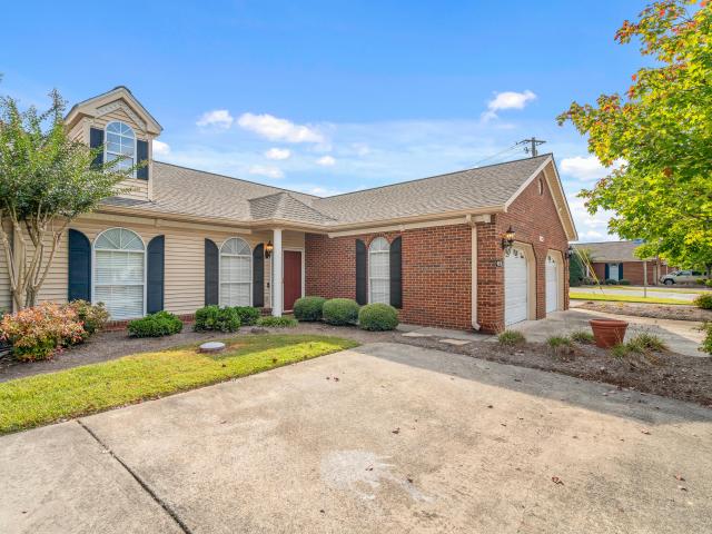 1700 W Oak Drive