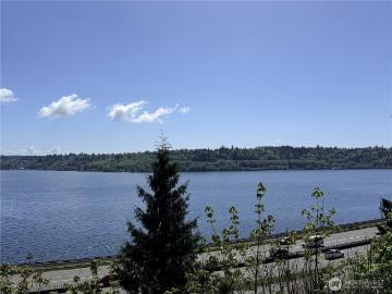 1700 W Sunn Fjord Ln, Unit L208, Bremerton, WA 98312 | MLS #2514