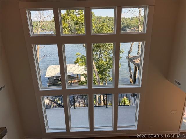 17015 Seminole Drive W