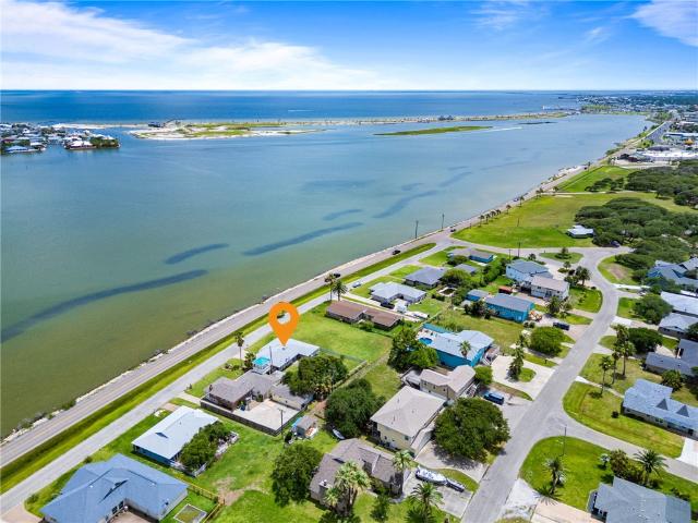 1701 Bayshores