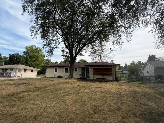 1701 Dixon Drive