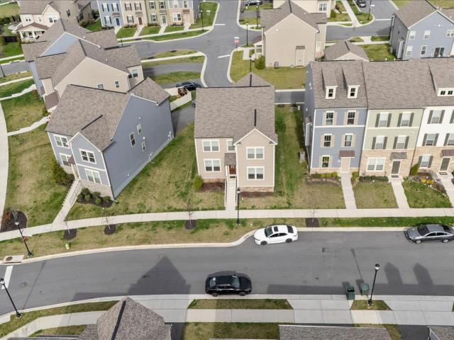 1701 Evansberry Dr, Frederick, MD 21701 | MLS #MDFR2079