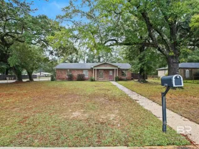 1701 PHILLIPS LN, MOBILE, AL 36618