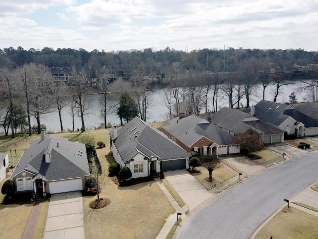 1701 River Ro Drive