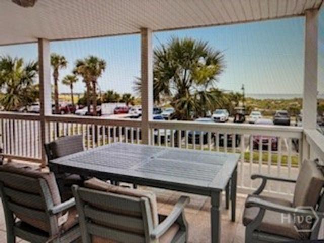 1701 Strand 2