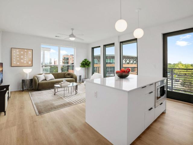 1701 Simond Ave # 327