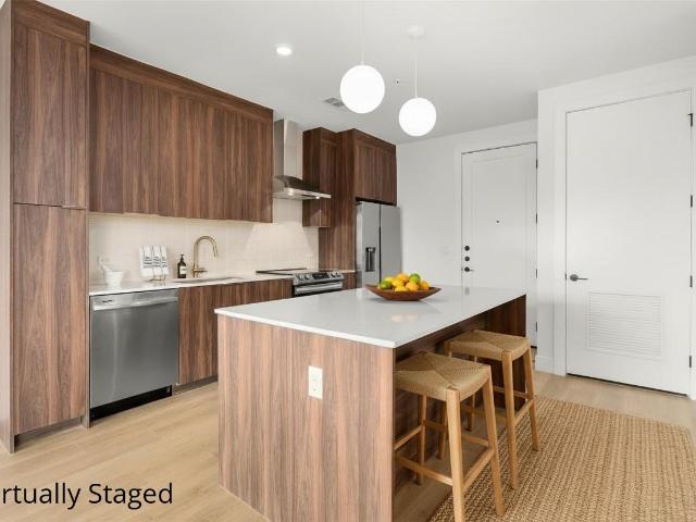 1701 Simond Ave # 644