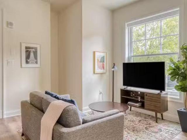 1701 21st St NW, Kalorama 1 Bedroom 1 Bath