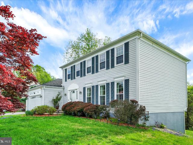 17021 Flatwood Dr, Rockville, MD 20855 | MLS #MDMC2237