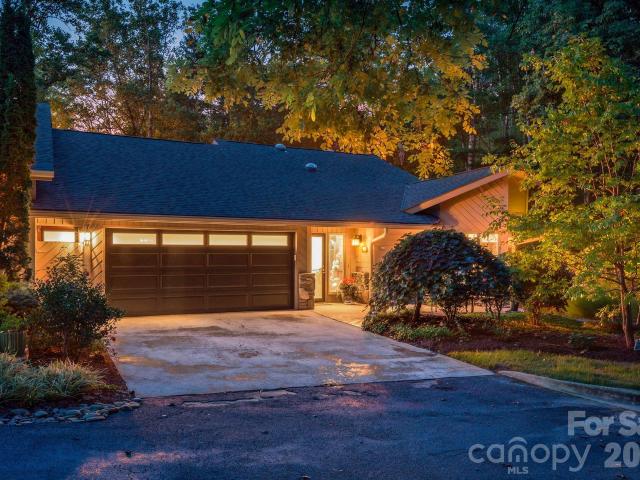 1702 Timber Trail