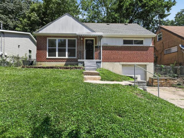 1703 Ashbrook Drive