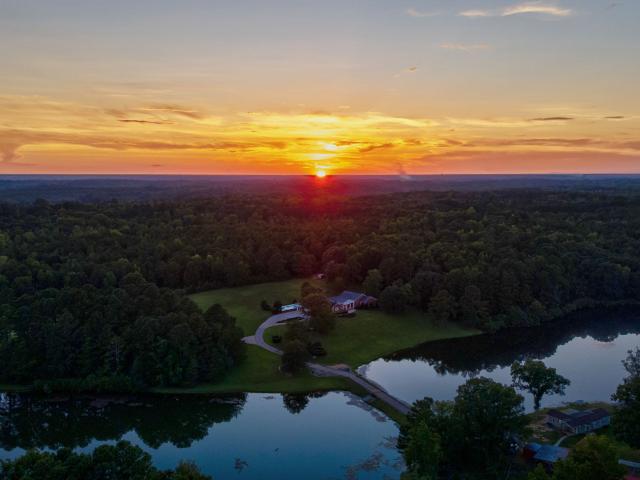 1703 Bullards Ferry Road